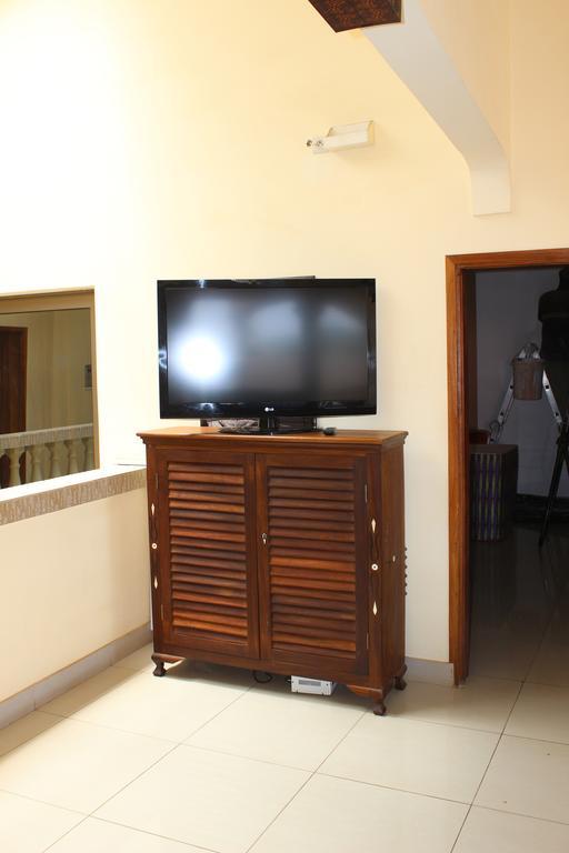 Hotel Residence Flamani Lomé Exteriör bild