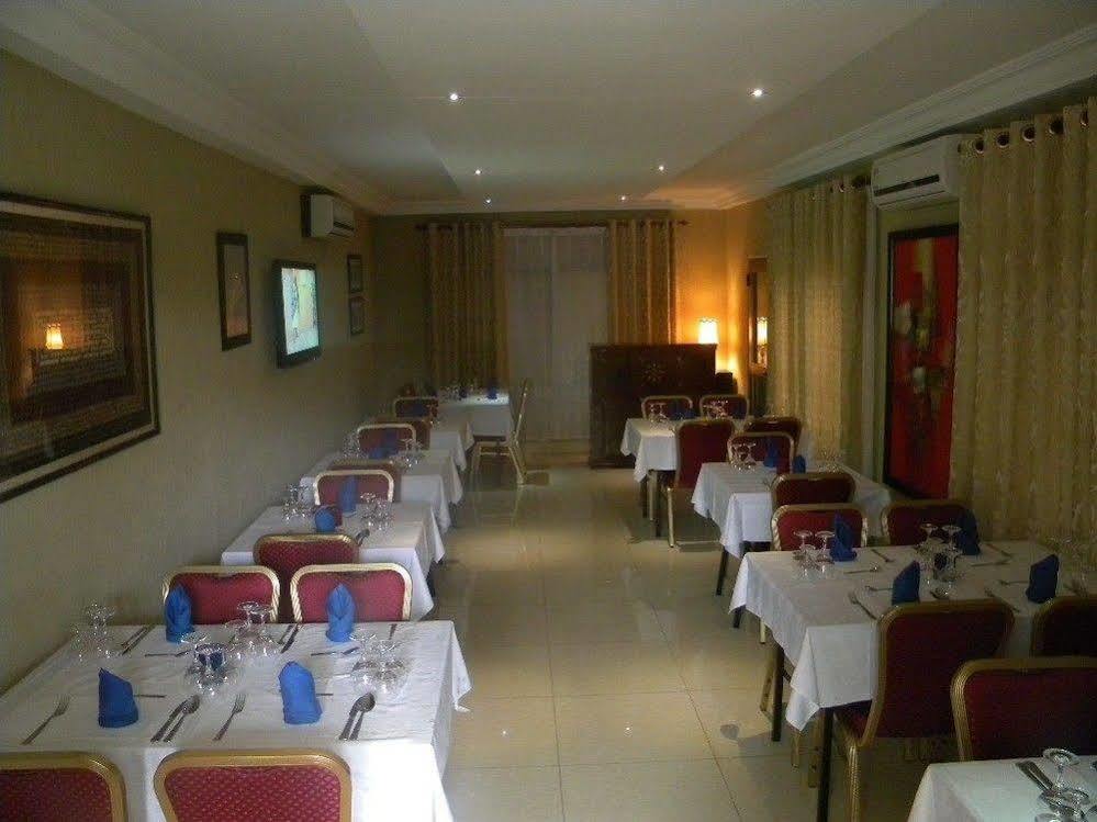 Hotel Residence Flamani Lomé Exteriör bild